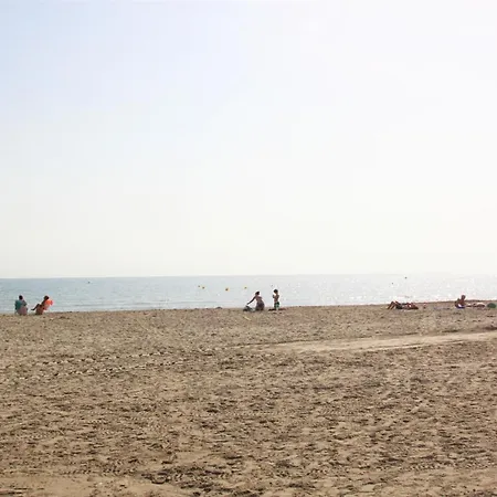 En Santa Pola, Playa De Levante Sp102