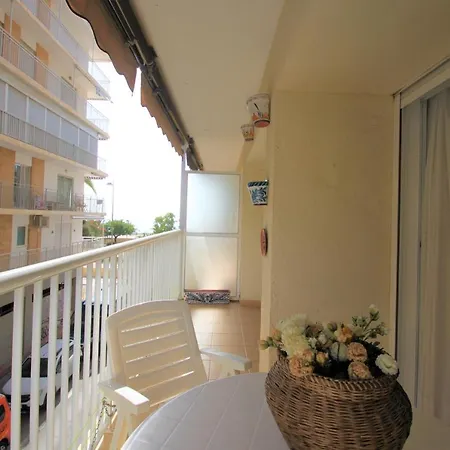 En Santa Pola, Playa De Levante Sp102 Apartment *